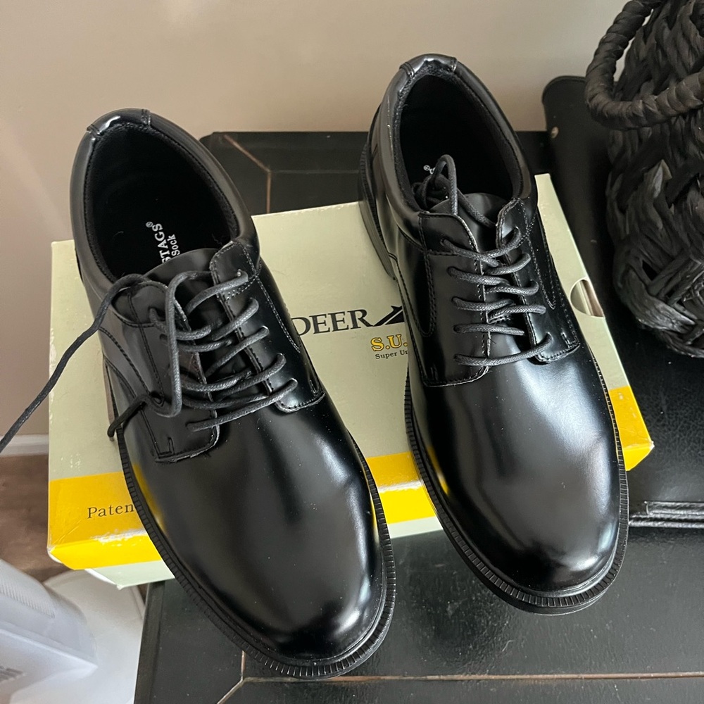 Deer Stags Men's Classic Black Oxfords